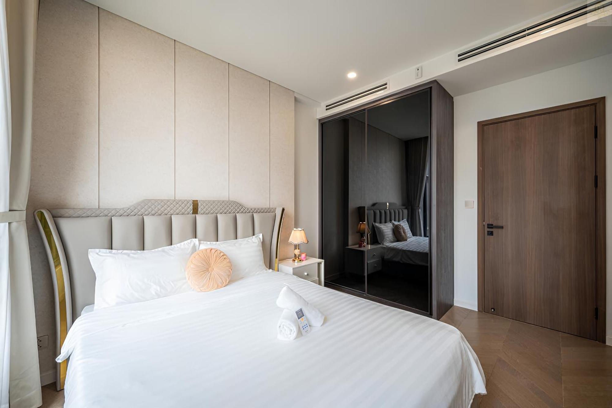Lumiere Royale Hotel 5*